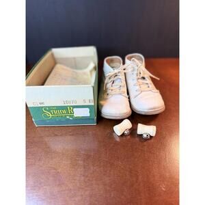 Vintage Stride Rite Baby Shoes in Original Box